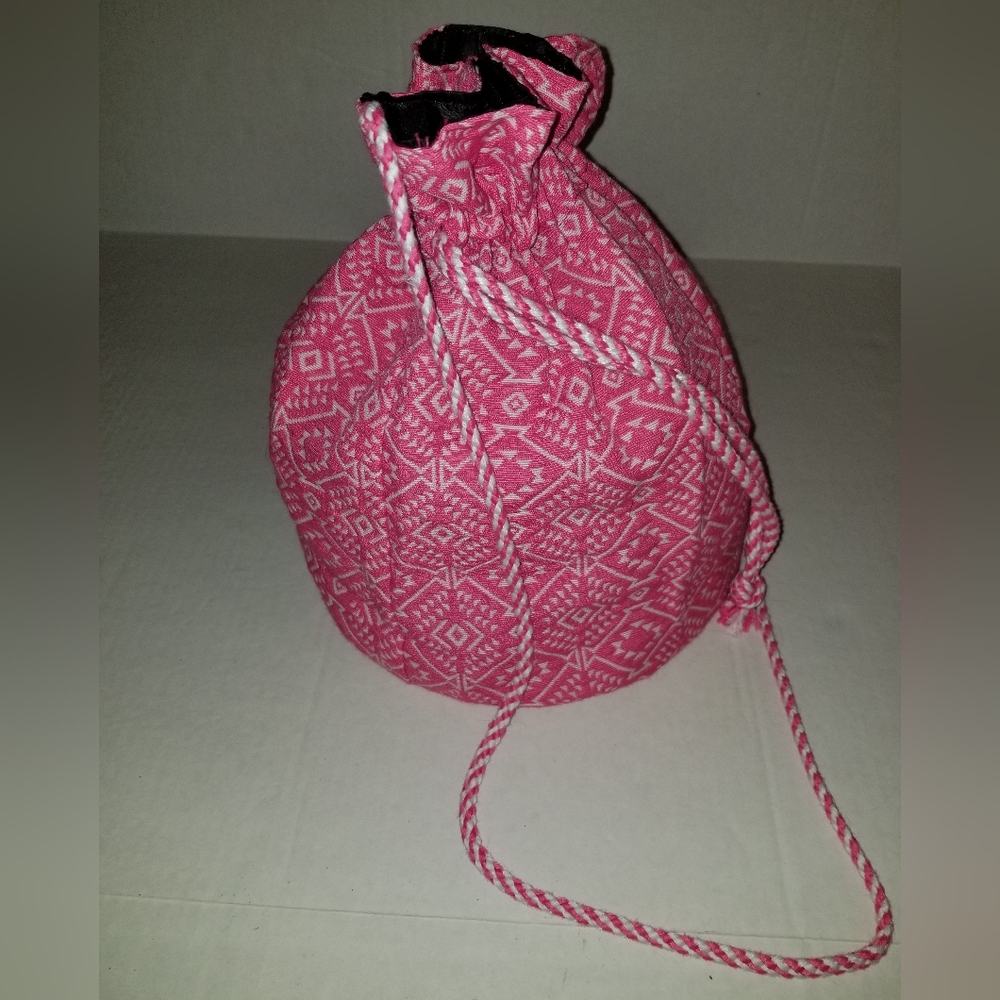 Patterned Aztec Geometric Drawstring Cinch Bucket… - image 2